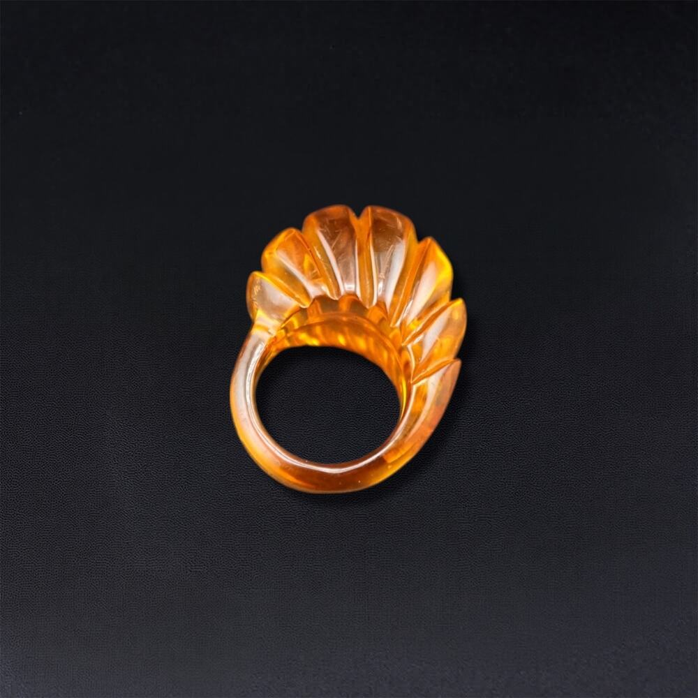Vintage Bakelite Ring Carved Scalloped Butterscotch Orange Size 5.5 Art Deco